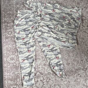 Women’s Lounge Set Like New